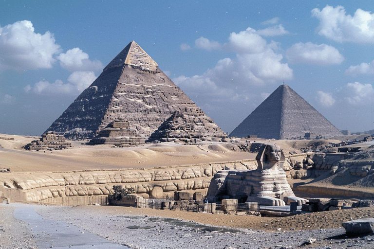 Comment organiser votre voyage en Egypte : conseils pratiques pour partir sereinement.